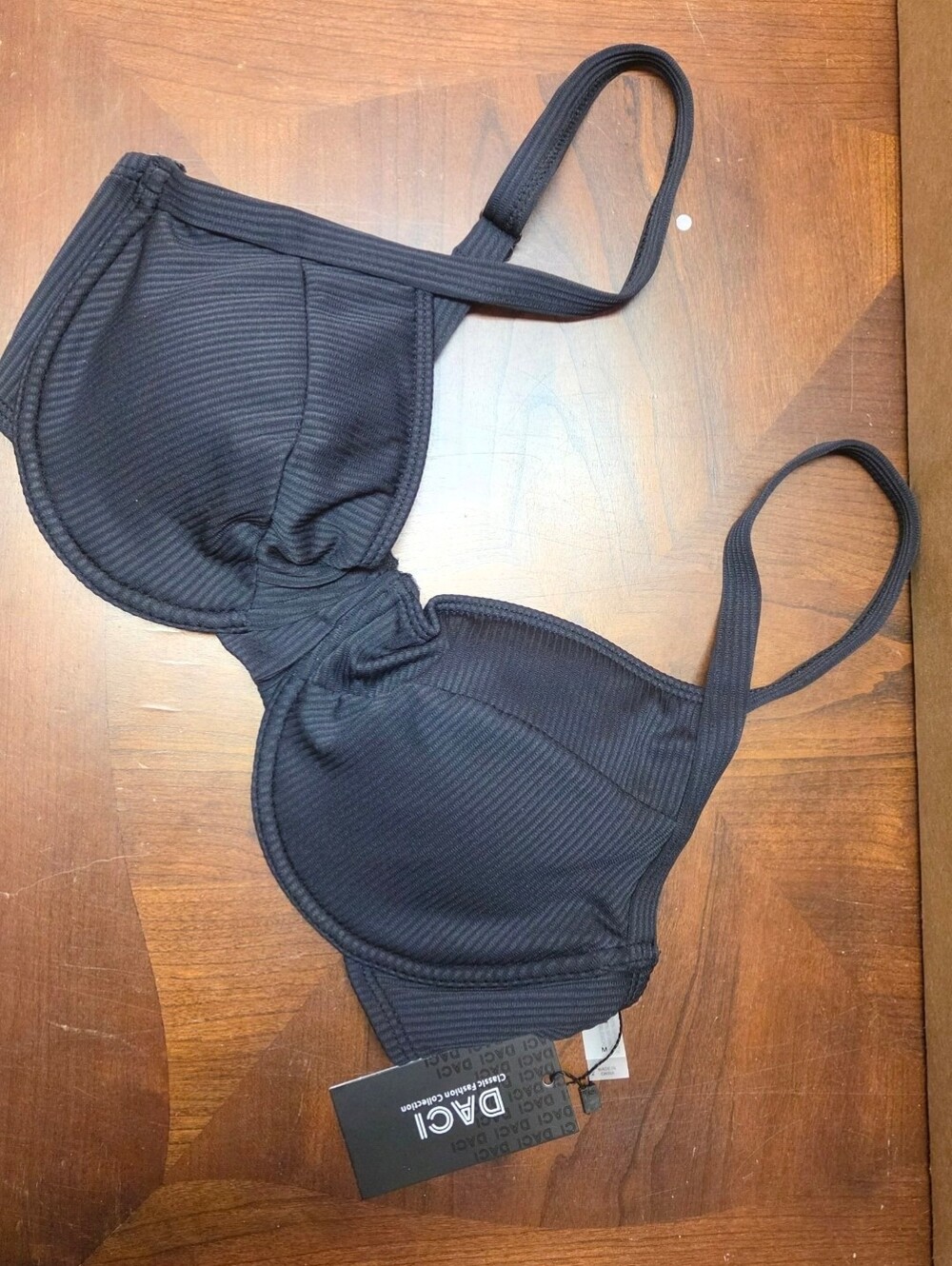 Daci Black Ribbed Underwire Bikini Top
